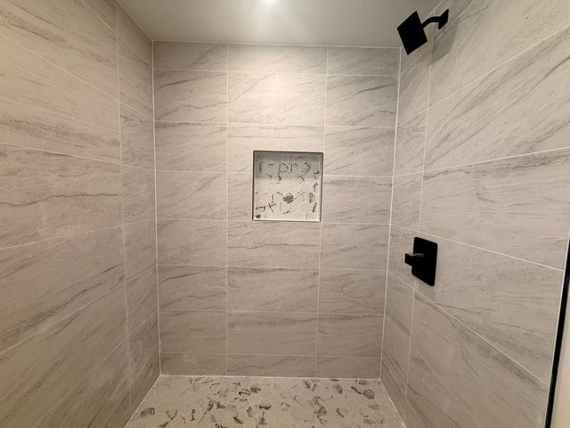 163 Sylvan St, Malden, MA 02148