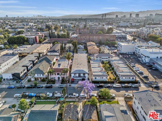 1045 N Ardmore Avenue, Los Angeles, CA 90029