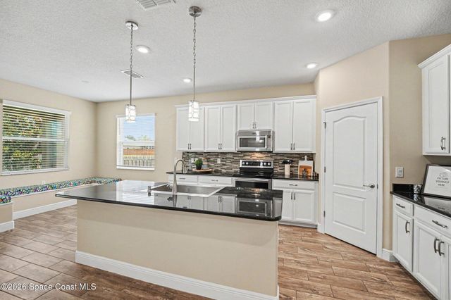 2152 Lune Court, West Melbourne, FL 32904