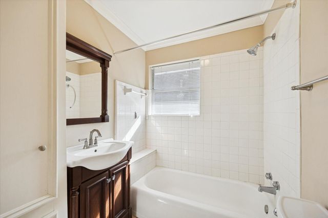 4207 Drake Street, Houston, TX 77005