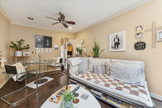 4207 Drake Street, Houston, TX 77005
