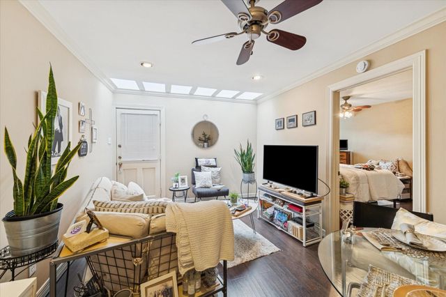 4207 Drake Street, Houston, TX 77005