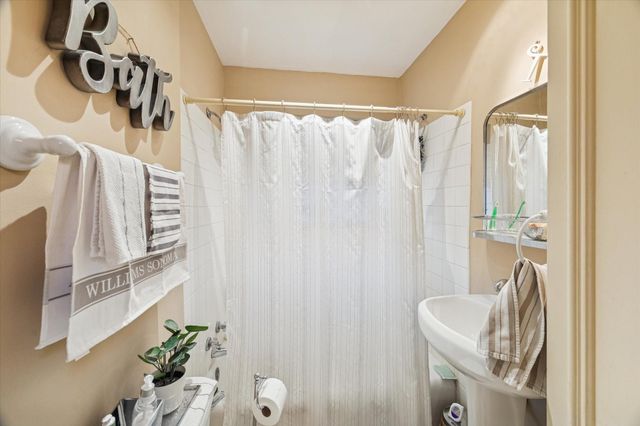 4207 Drake Street, Houston, TX 77005