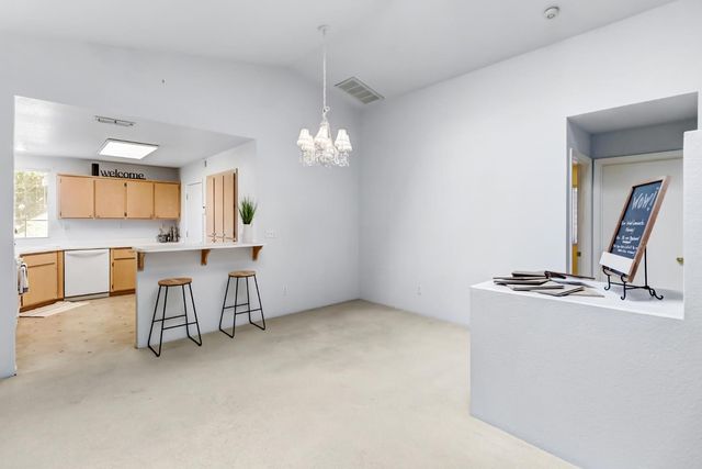 8640 Travary Way, Antelope, CA 95843
