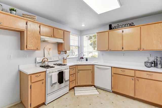 8640 Travary Way, Antelope, CA 95843