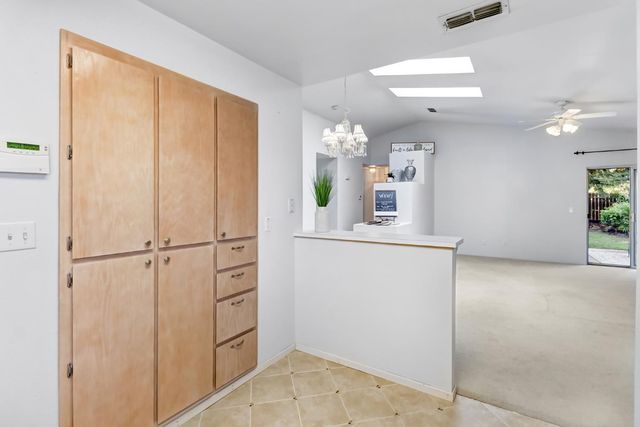 8640 Travary Way, Antelope, CA 95843