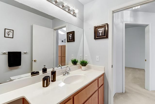 8640 Travary Way, Antelope, CA 95843