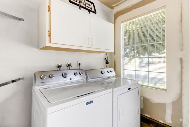 8640 Travary Way, Antelope, CA 95843