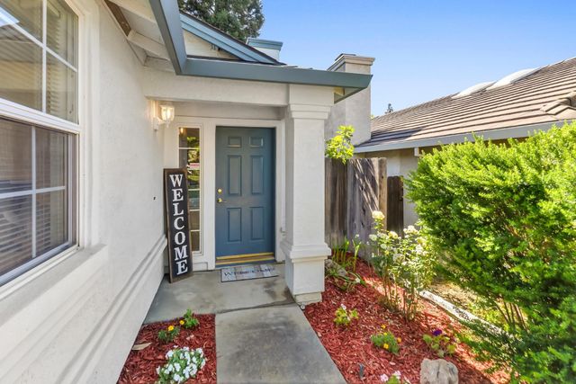 8640 Travary Way, Antelope, CA 95843