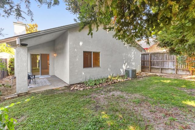8640 Travary Way, Antelope, CA 95843