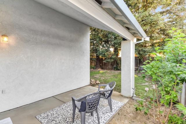 8640 Travary Way, Antelope, CA 95843