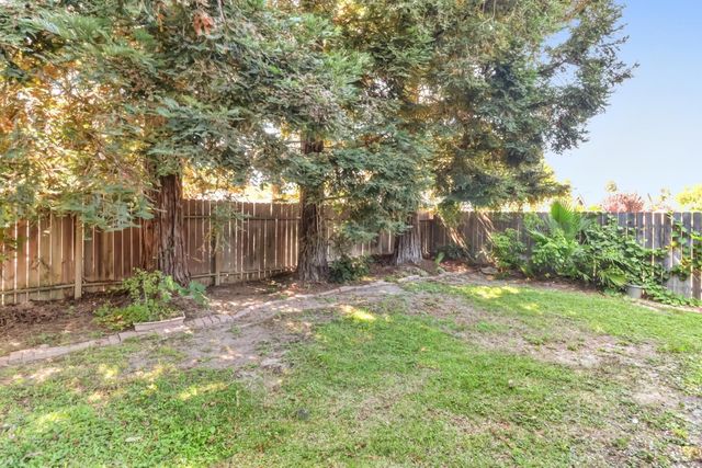 8640 Travary Way, Antelope, CA 95843