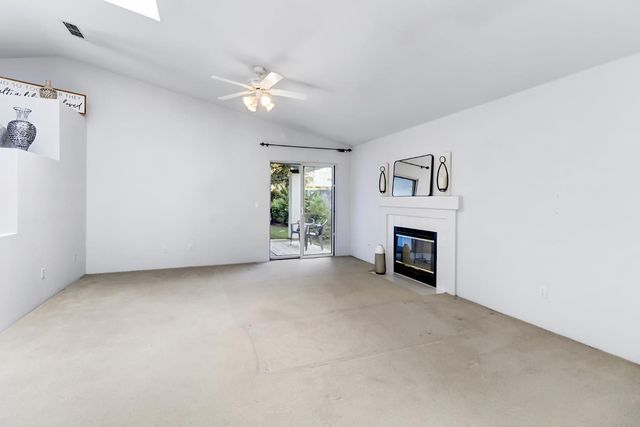 8640 Travary Way, Antelope, CA 95843