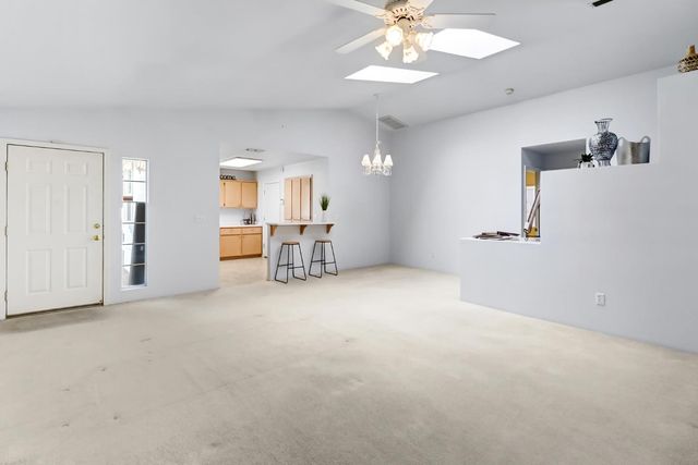 8640 Travary Way, Antelope, CA 95843