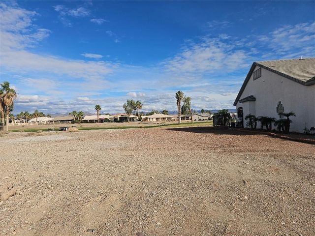 5668 S Wishing Well Dr, Fort Mohave, AZ 86426
