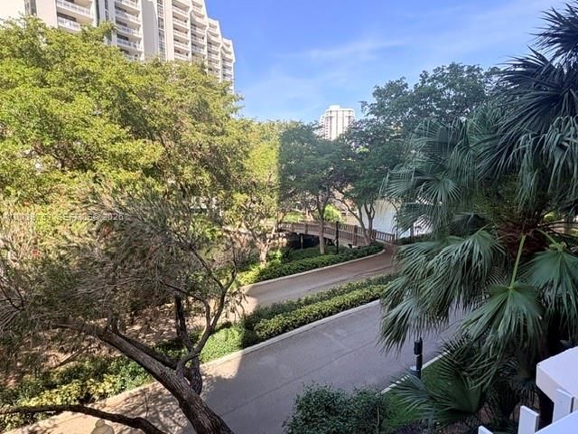 2000 Towerside Terrace 301, Miami, FL 33138