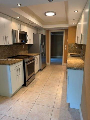2000 Towerside Terrace 301, Miami, FL 33138