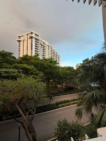 2000 Towerside Terrace 301, Miami, FL 33138