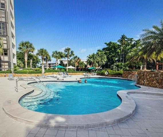 2000 Towerside Terrace 301, Miami, FL 33138