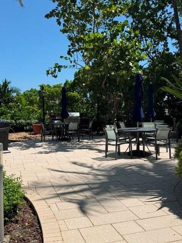 2000 Towerside Terrace 301, Miami, FL 33138