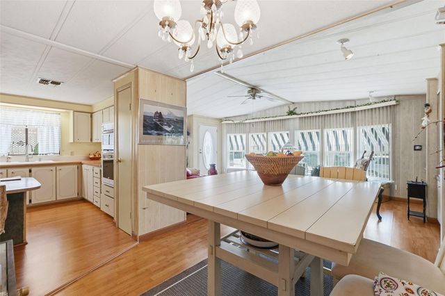 9790 66TH STREET N 130, Pinellas Park, FL 33782