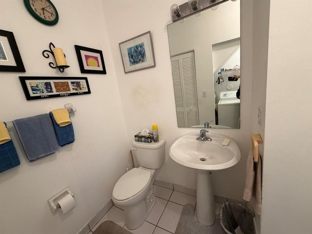 11812 Royal Palm Boulevard, Coral Springs, FL 33065