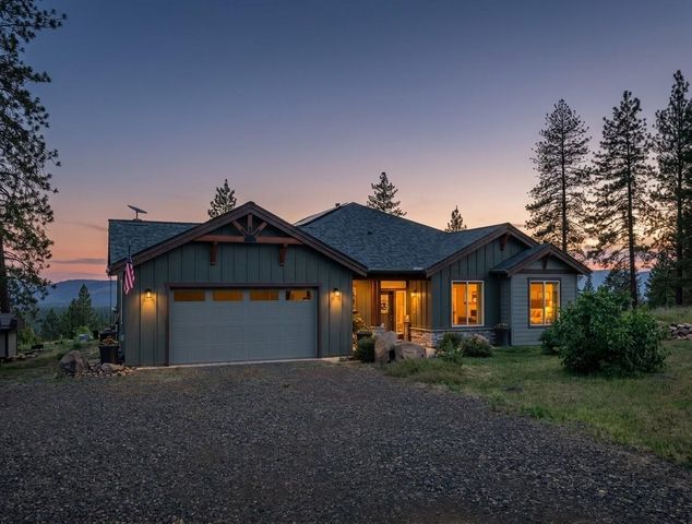 6607 Stony Way, Nine Mile Falls, WA 99027