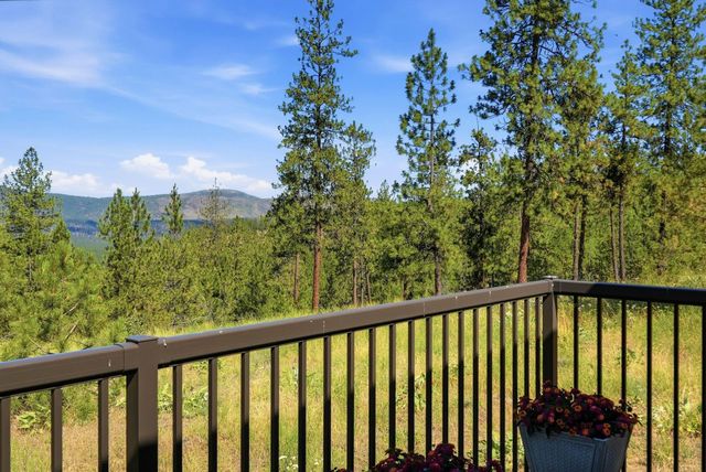 6607 Stony Way, Nine Mile Falls, WA 99027