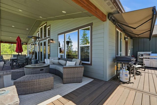 6607 Stony Way, Nine Mile Falls, WA 99027