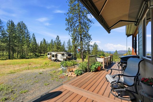 6607 Stony Way, Nine Mile Falls, WA 99027