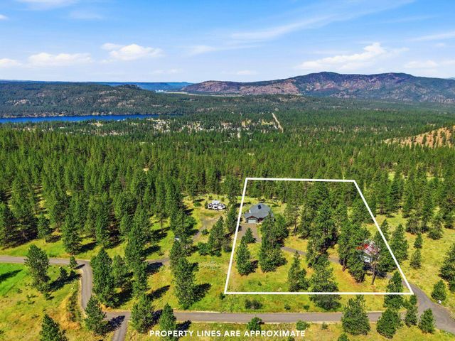 6607 Stony Way, Nine Mile Falls, WA 99027