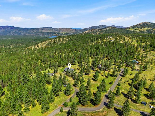 6607 Stony Way, Nine Mile Falls, WA 99027