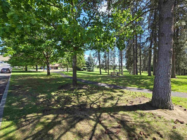 6607 Stony Way, Nine Mile Falls, WA 99027