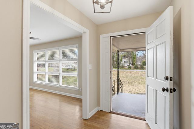 305 Brookwood Drive SW, Marietta, GA 30064