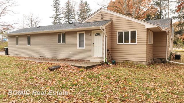 3700 N Saginaw Road, Midland, MI 48640