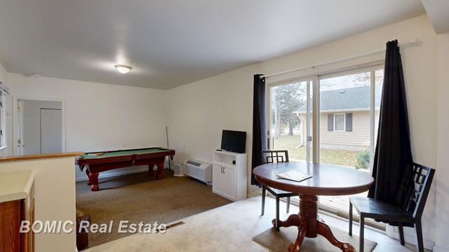 3700 N Saginaw Road, Midland, MI 48640