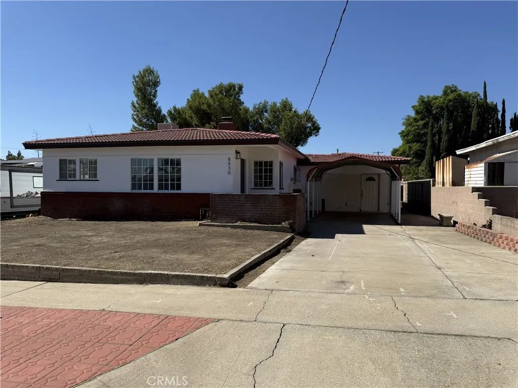 8930 Boxwood, Fontana, CA 92335