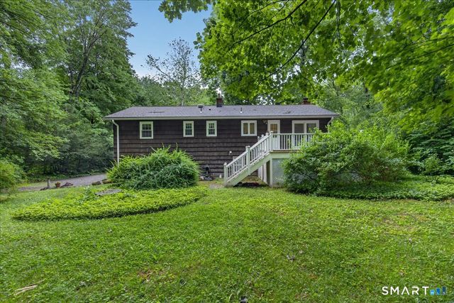 59 Countryside Drive, Monroe, CT 06468