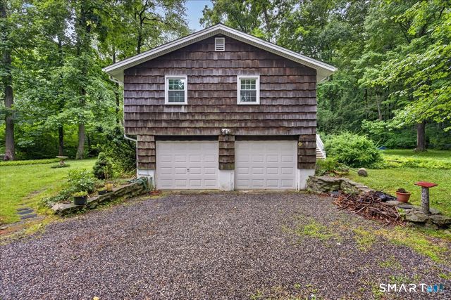 59 Countryside Drive, Monroe, CT 06468