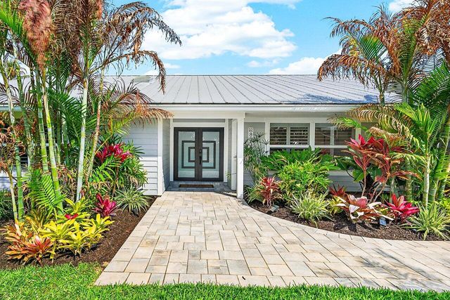 8331 SE Quail Ridge Way, Hobe Sound, FL 33455