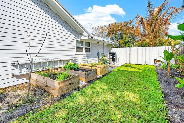 8331 SE Quail Ridge Way, Hobe Sound, FL 33455