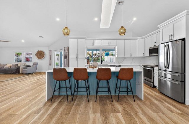 8331 SE Quail Ridge Way, Hobe Sound, FL 33455