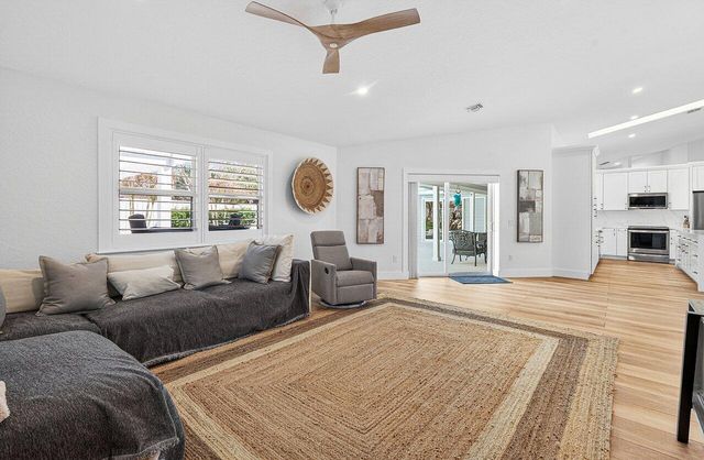 8331 SE Quail Ridge Way, Hobe Sound, FL 33455