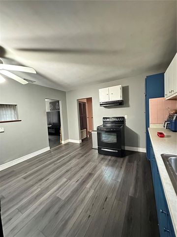 424 W HOGLE AVENUE, Deland, FL 32720