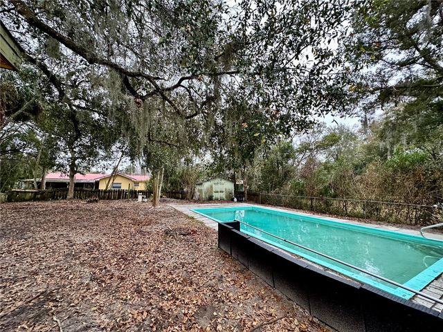 424 W HOGLE AVENUE, Deland, FL 32720