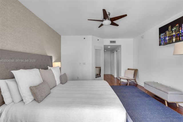 791 Crandon Blvd 302 302, Key Biscayne, FL 33149