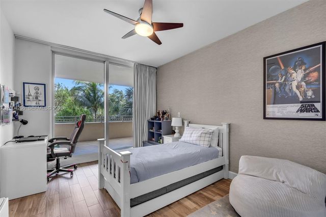 791 Crandon Blvd 302 302, Key Biscayne, FL 33149