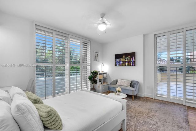 791 Crandon Blvd 302 302, Key Biscayne, FL 33149