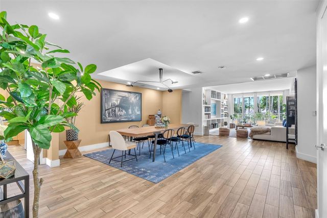 791 Crandon Blvd 302 302, Key Biscayne, FL 33149