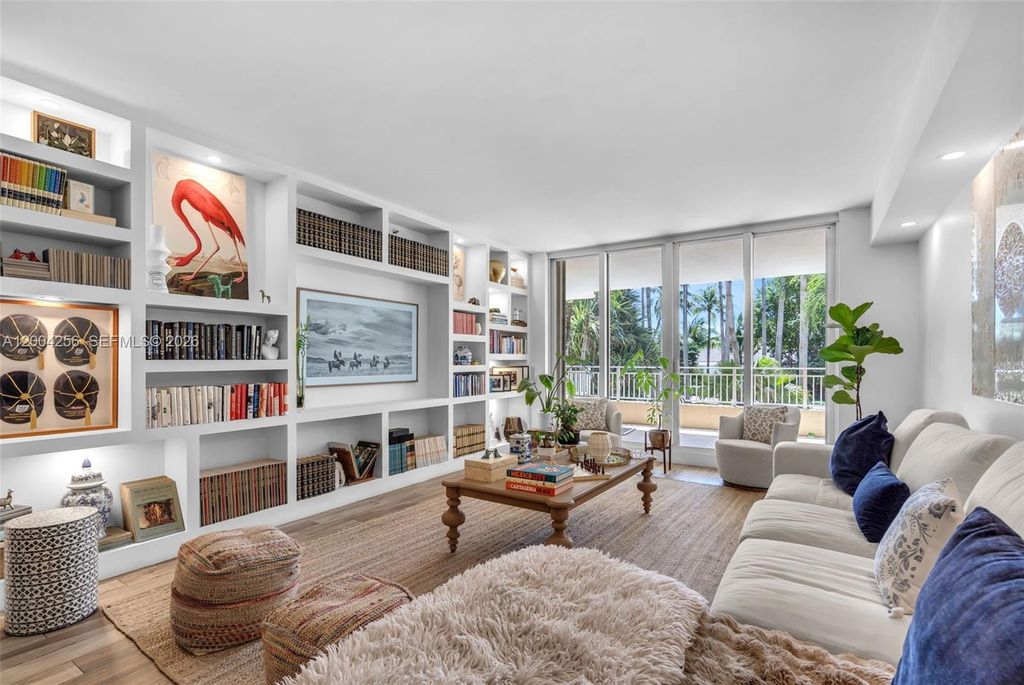 791 Crandon Blvd 302 302, Key Biscayne, FL 33149